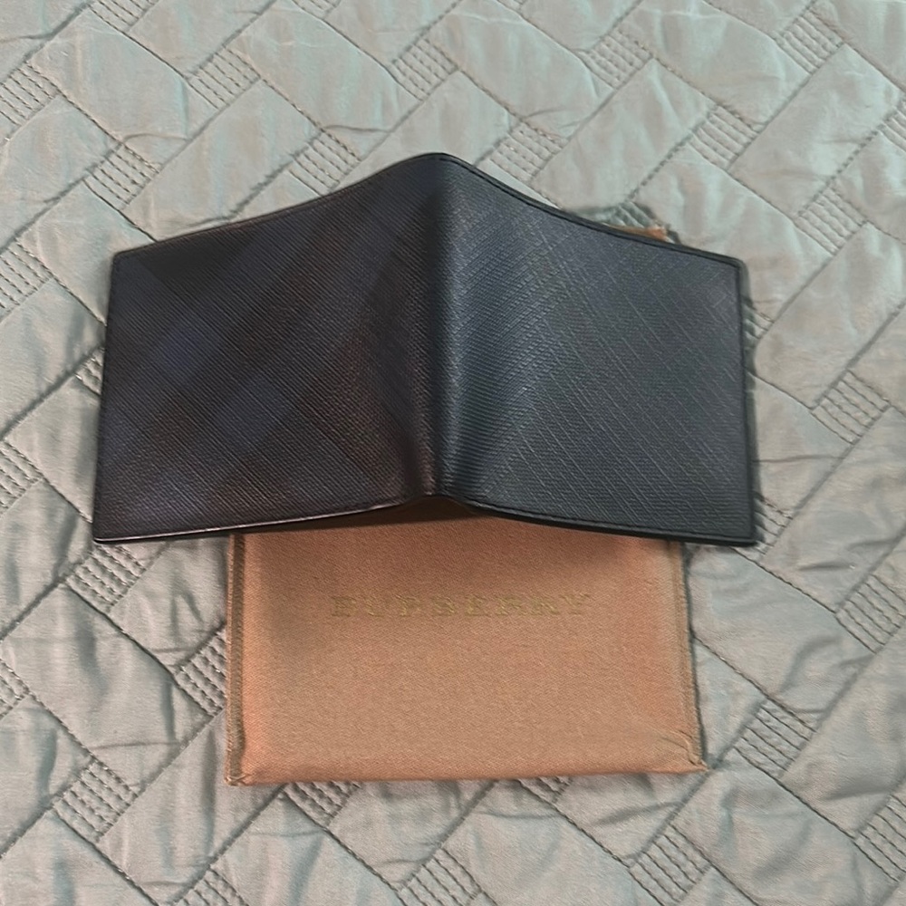 Burberry Black & Blue Leather Check Bifold Wallet (Never Used) - Picture 2 of 5